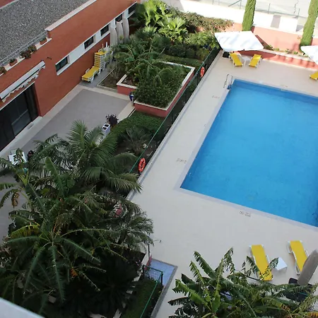 Hilton Garden Hotel 4*