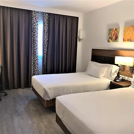 Hotel Hilton Garden 4*