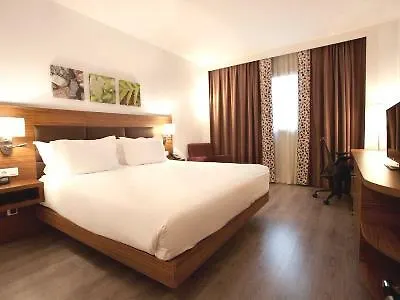 Hilton Garden 4*