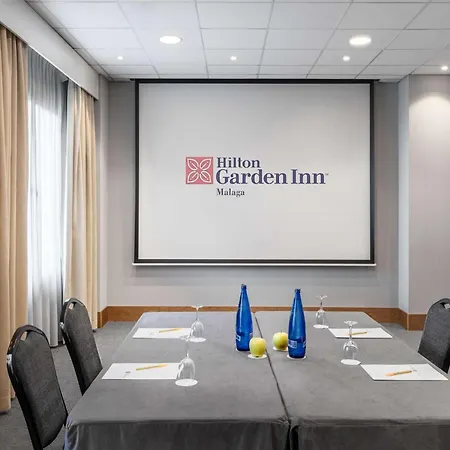 Ξενοδοχείο Hilton Garden 4*